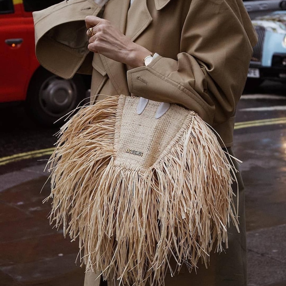 New with tags Le Jacquemus Bag raffia Stra… - Picture 1 of 9